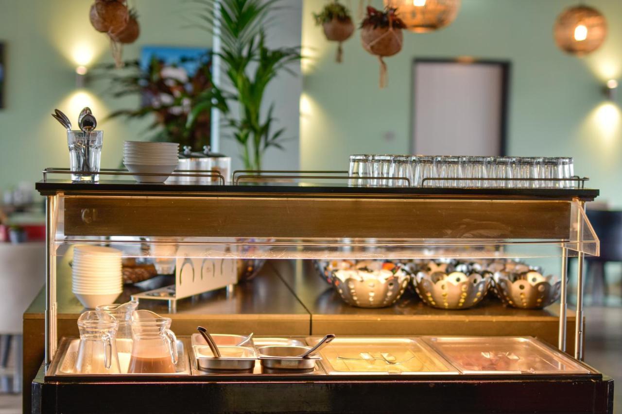 Hotel Restaurant Anno Nu โอชต์คาเปลเล ภายนอก รูปภาพ