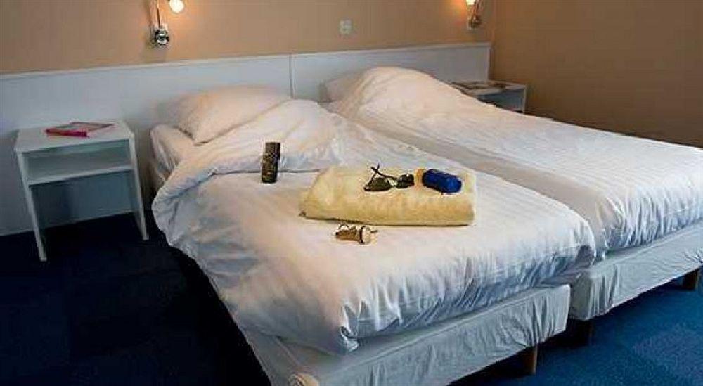 Hotel Restaurant Anno Nu โอชต์คาเปลเล ภายนอก รูปภาพ